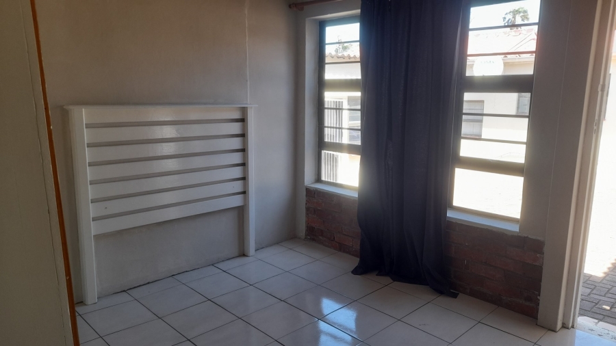 Commercial Property for Sale in Quigney Eastern Cape
